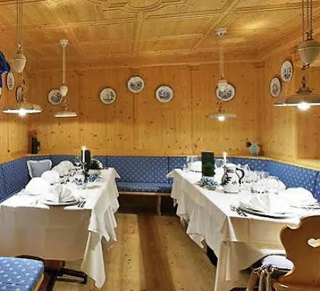 Belvedere Hotel 3*